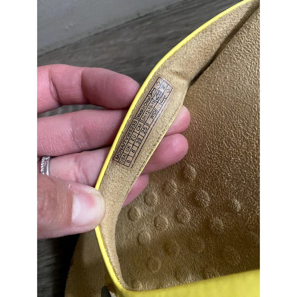 Vionic Women's Yellow Mona Thong Sandals US 8/UK 6/ EU 39 - Picture 7 of 8
